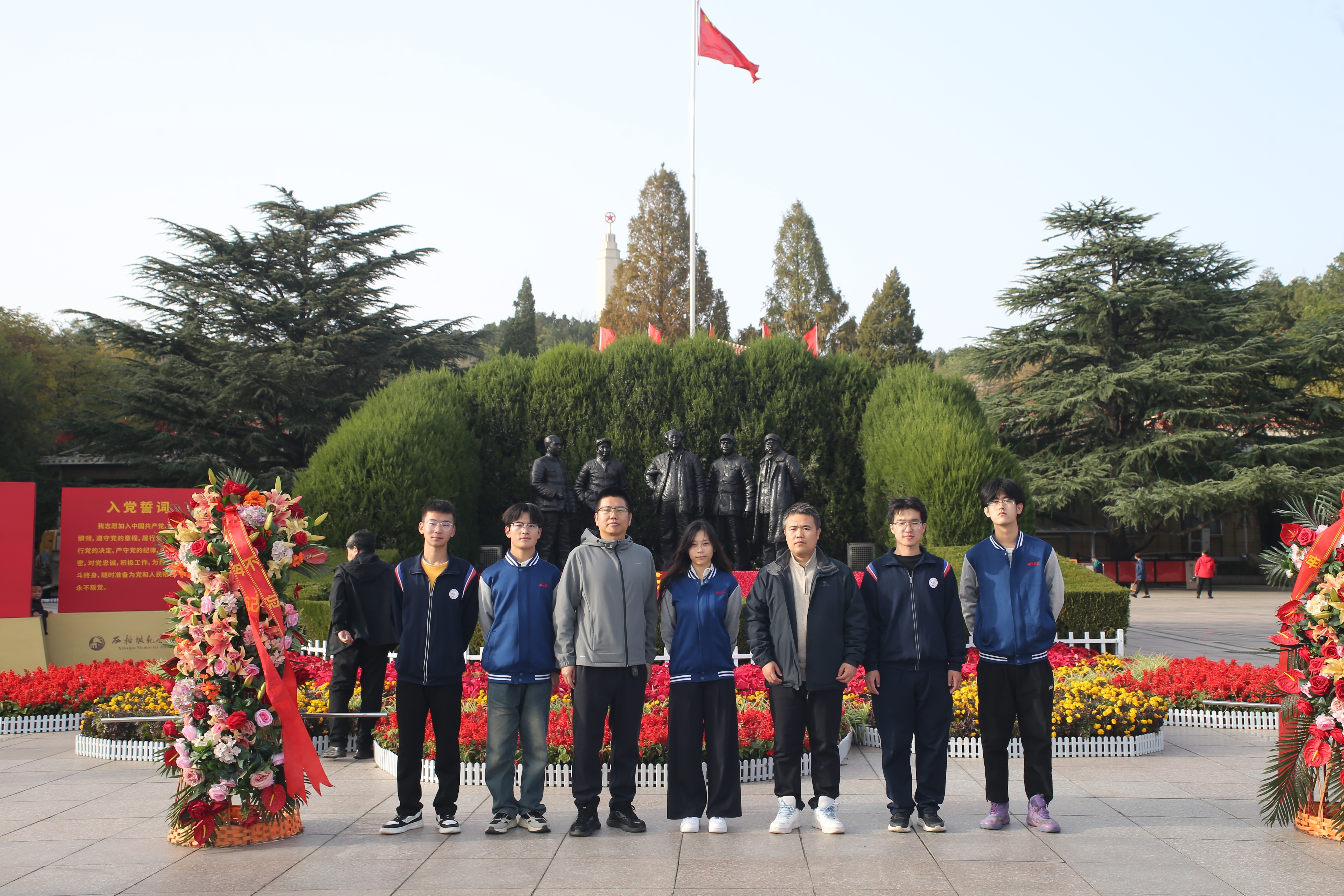 1762959597718080408.jpg 1762959597718080408.jpg