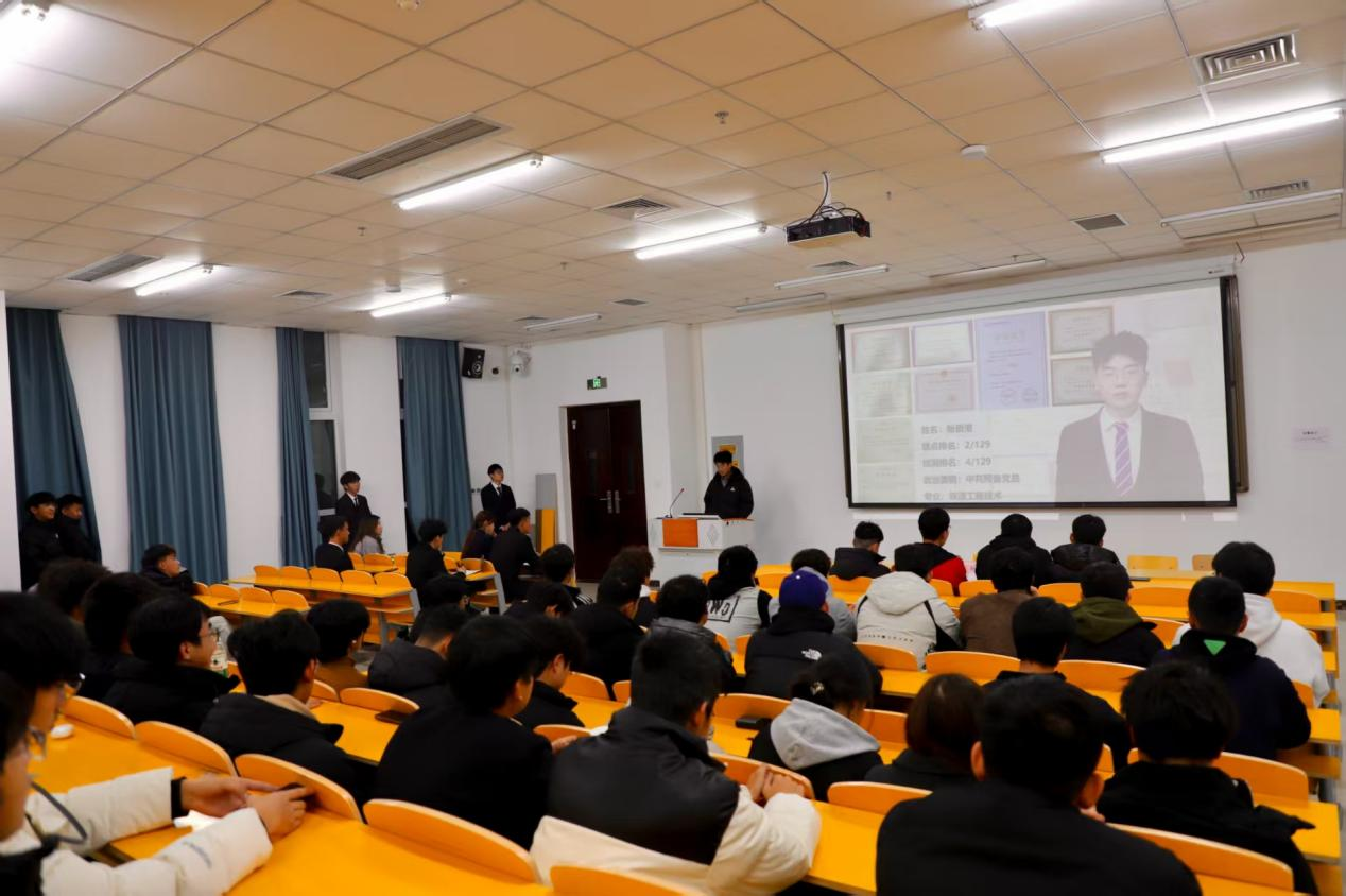 1765254795075025847.png 1765254795075025847.png